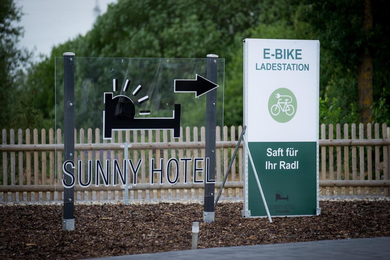 Sunny Hotel اشتراوبينغ المظهر الخارجي الصورة